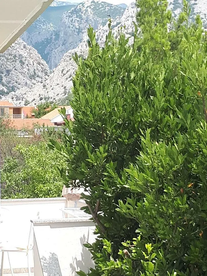 Apartmani Korina Stari Grad Apartman