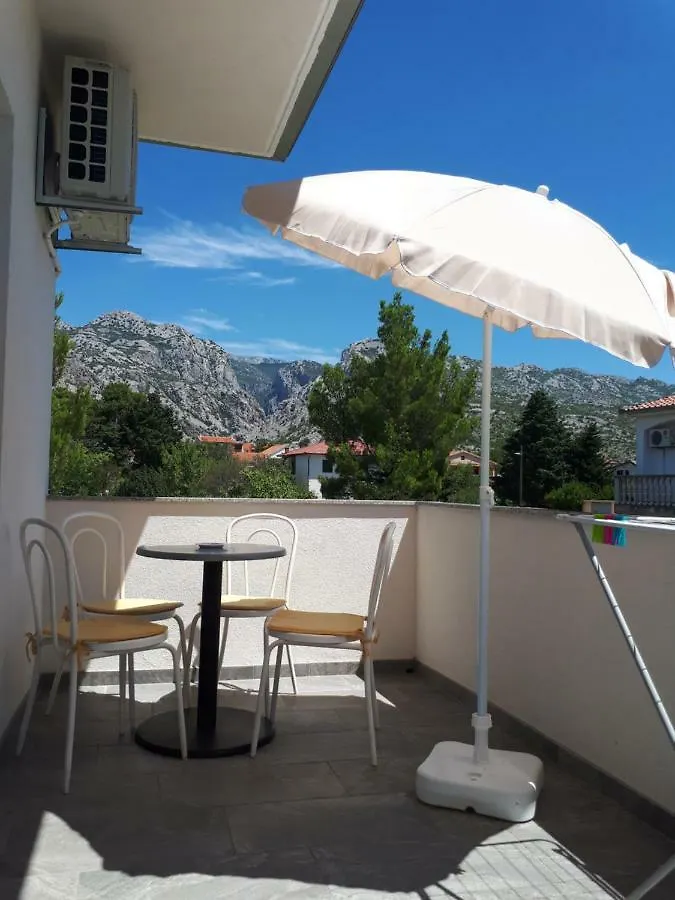 Apartmani Korina Starigrad Paklenica Apartmán